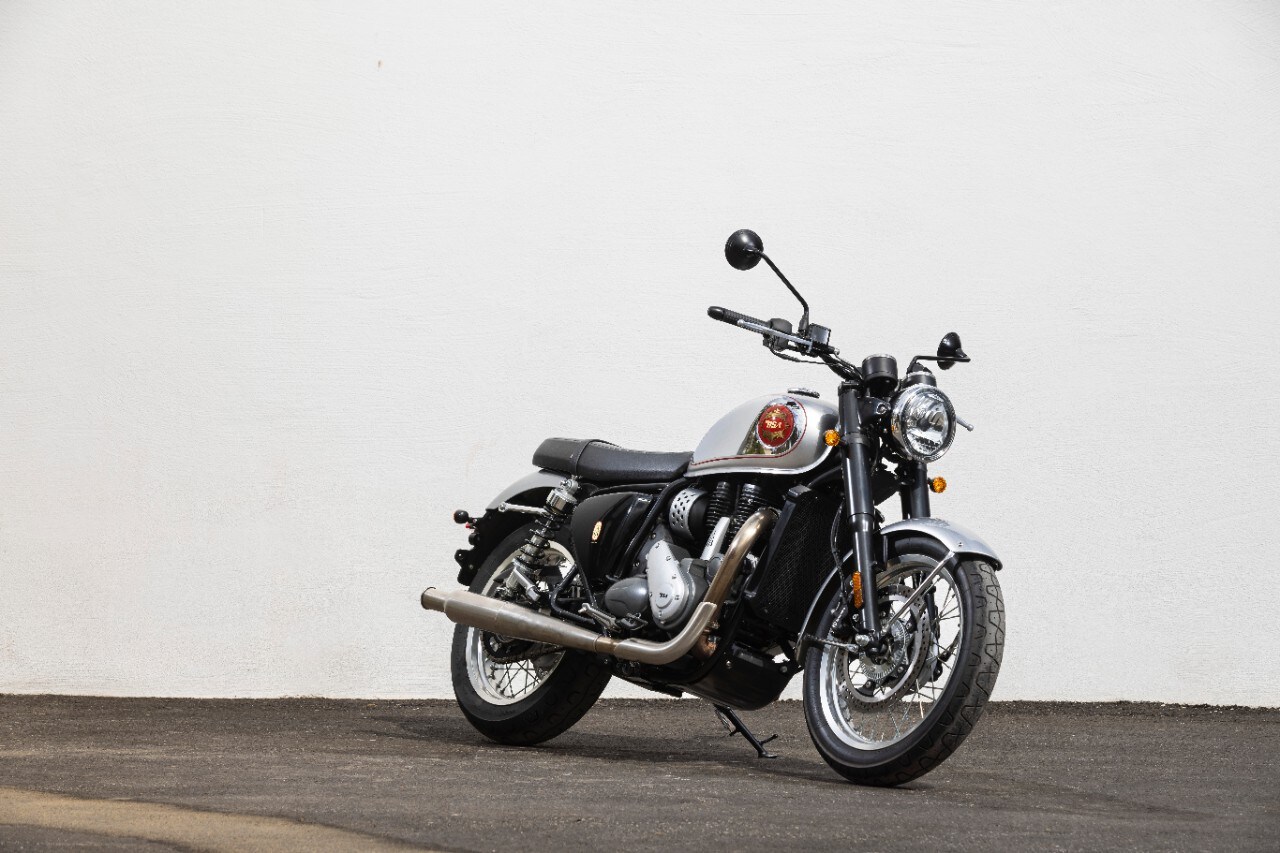 DueruoteTG #159 - BSA Gold Star: la moto più classica che ci sia